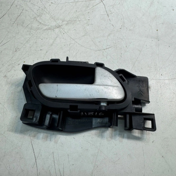 Maçaneta Porta Dianteira Direita Peugeot 208 2016 2019 Dianteira