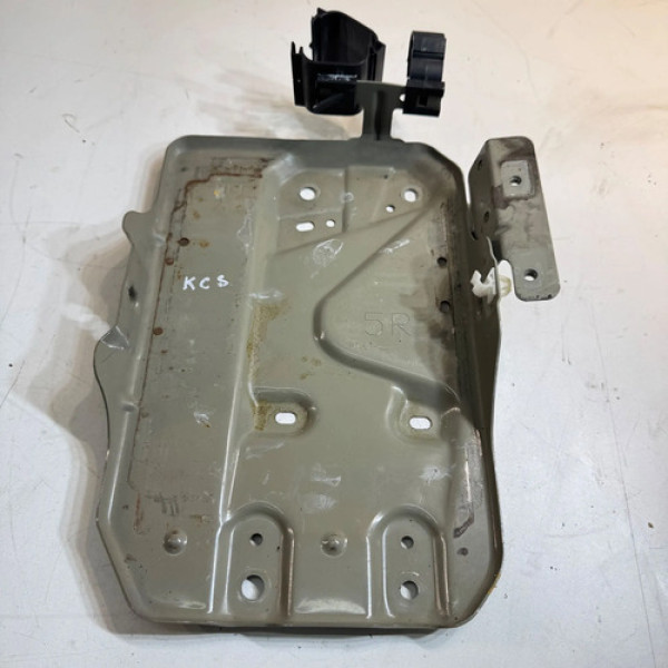 Suporte Bateria Nissan Kicks 1.6 2017 2018 2019 Cinza Claro