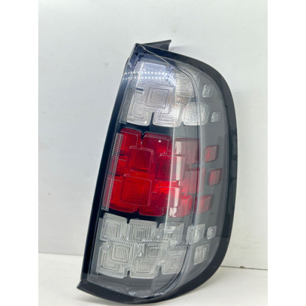 Lanterna Direita Fiat Uno Vivace 2015 A 2019 C5466 Direito