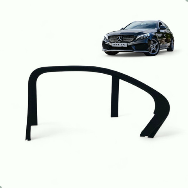 Moldura Porta Traseira Direita Mercedes Benz C200 2015  2018