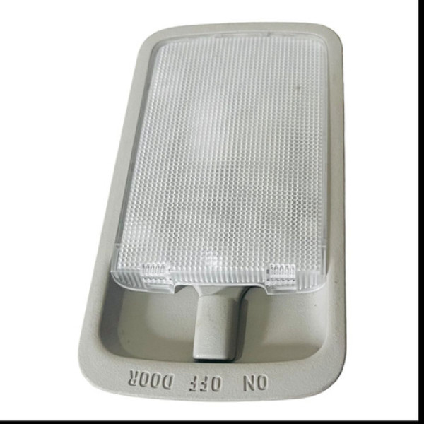 Luz Cortesia Teto Nissan Versa 2013 Á 2018