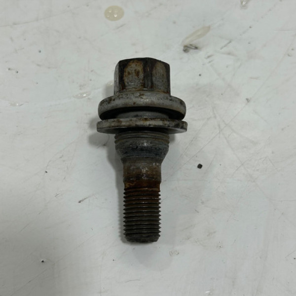 Parafuso Roda Peugeot 308 1.6 Thp 2013 A 2016