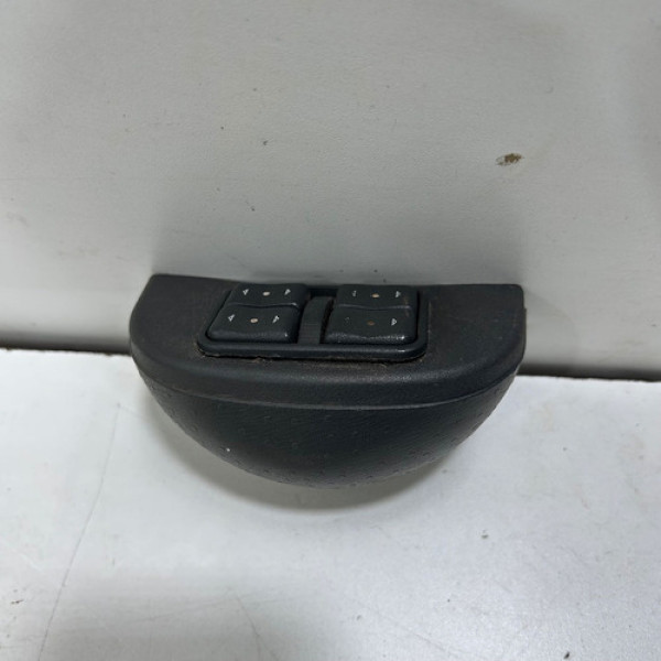 Botao Comando Vidro Dianteira Esquerda Fiat Mobi 2018 A 2020