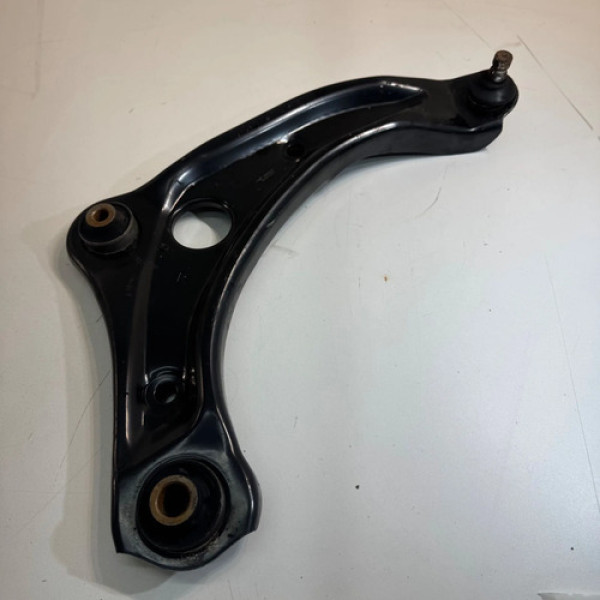 Balança Bandeja Direita Nissan Kicks 2017 A 2022 Original