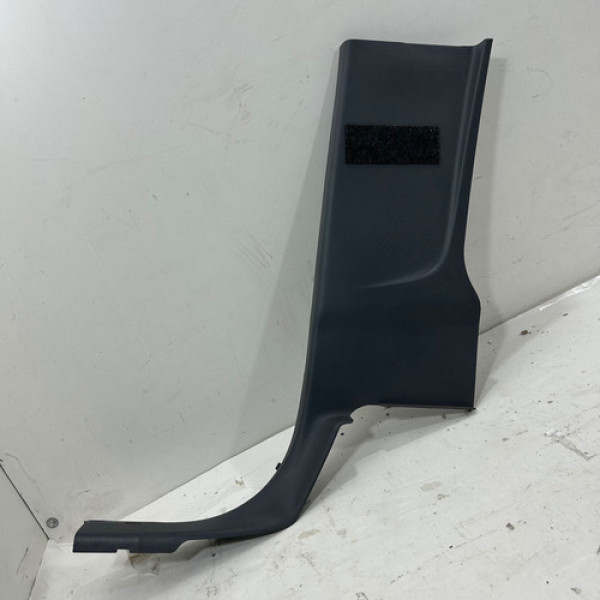 Acabamento Coluna Traseira Direita Ford Ranger 2016 A 2020