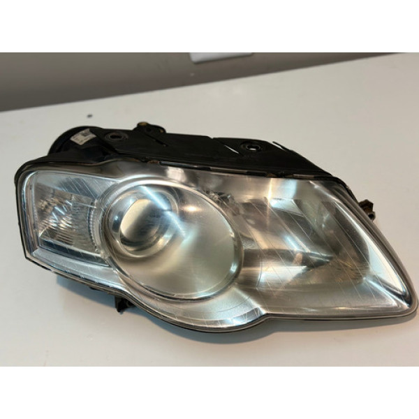 Farol Direito Volkswagen Passat 2006 A 2011 C3499 Direito
