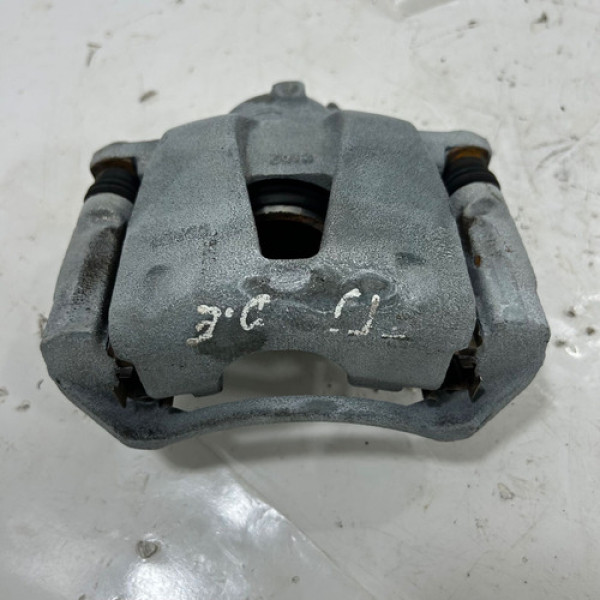 Pinça Freio Dianteira Esquerda Toyota Etios 1.5 2017 A 2020