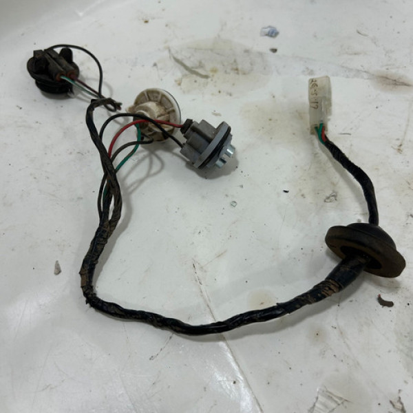 Chicote Soquete Lanterna Traseira Direita Renault Kwid 2018