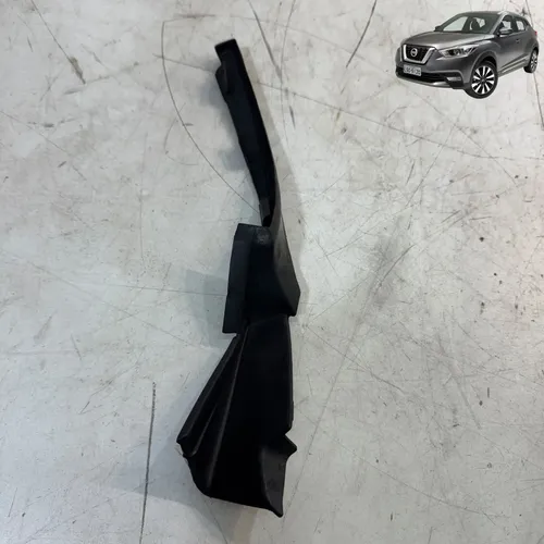 Acabamento Churrasqueira Nissan Kicks 2017 A 2021 Esquerdo Preto