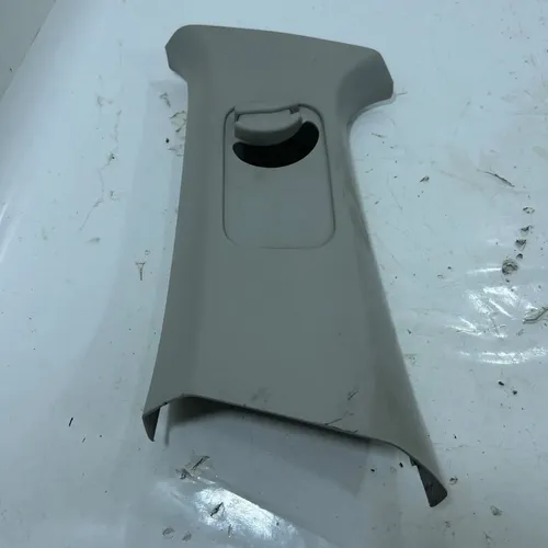 Moldura Coluna Central Esquerdo Peugeot 308 2013 A 2016