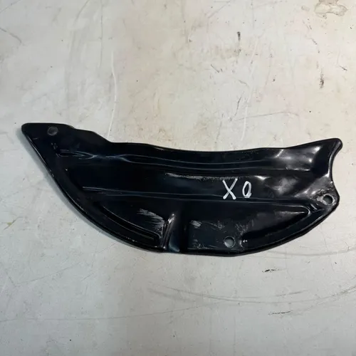 Defletor Chapa Motor Cambio Chevrolet Onix 1.0 3cc 2013 2019